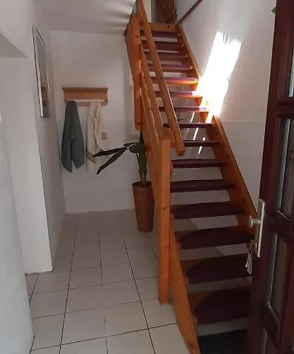 Casa Mediterrana Ii * 埃克拉特