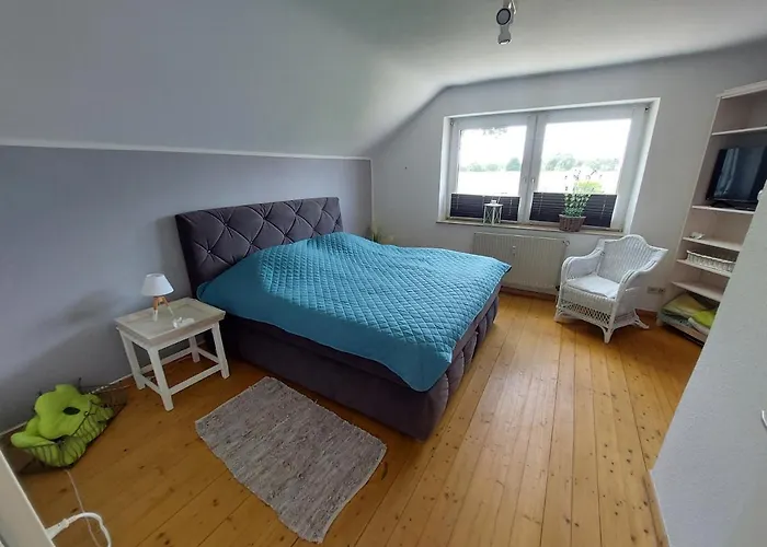 Casa Mediterrana Ii * 埃克拉特